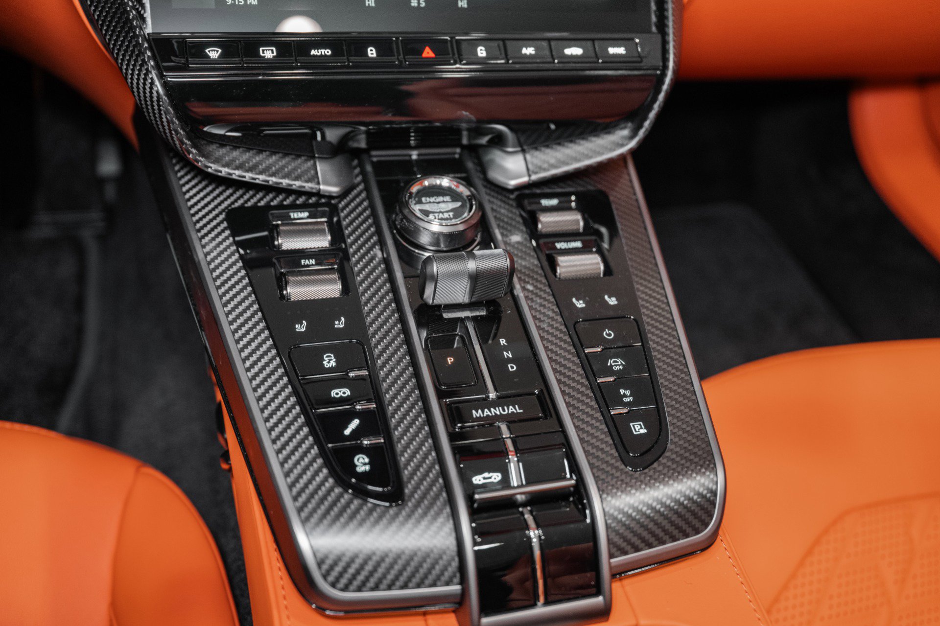 New 2026 Aston Martin Vanquish Convertible image 30