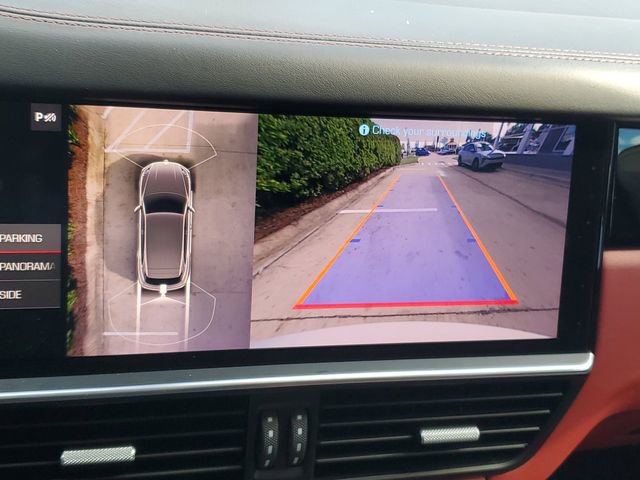 Used 2021 Porsche Cayenne Turbo image 30