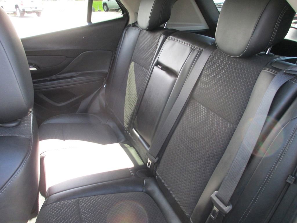 Used 2019 Buick Encore Preferred image 19