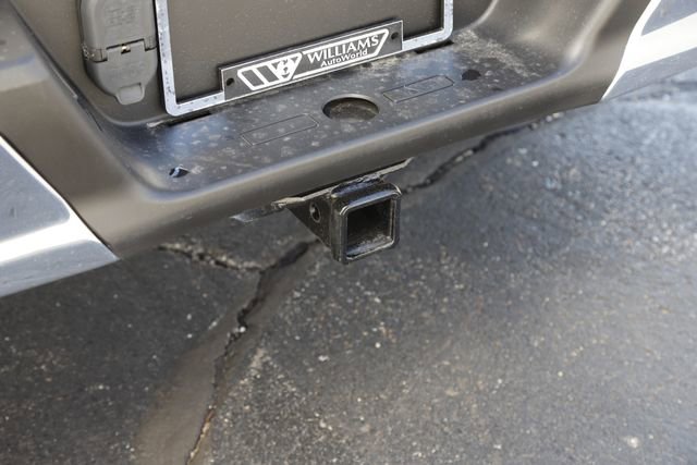 Used 2017 Ford F150 Lariat AWD/4WD image 6
