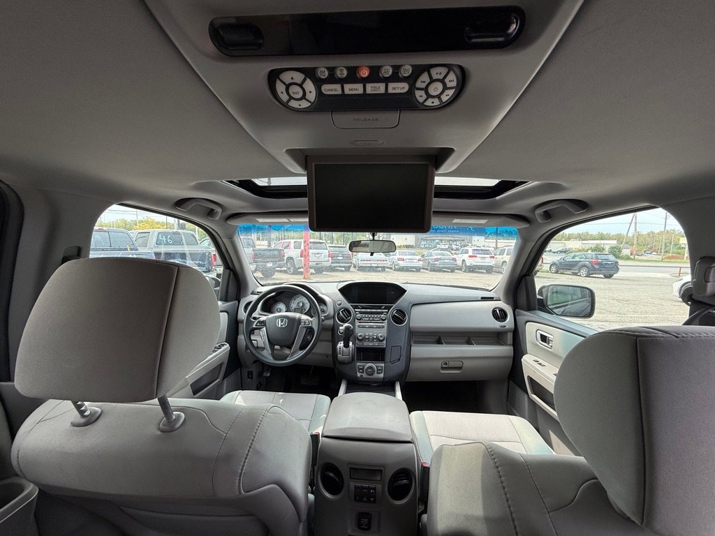 Used 2015 Honda Pilot SE image 11