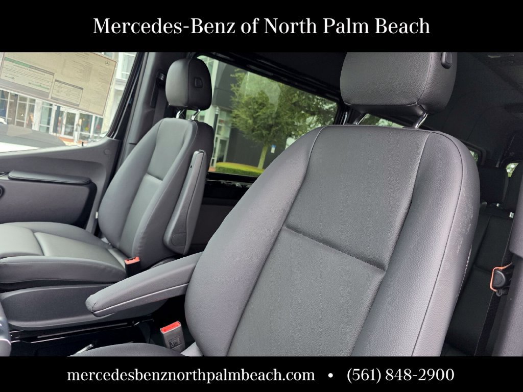 New 2026 Mercedes-Benz Sprinter 2500 image 8