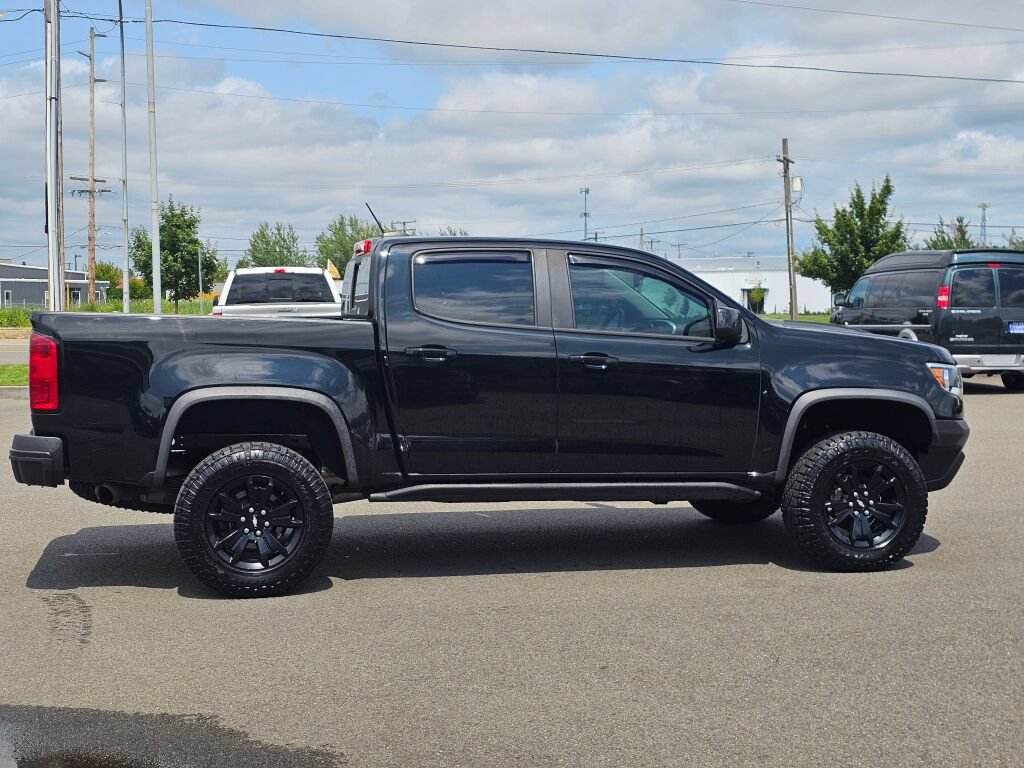 Used 2018 Chevrolet Colorado ZR2 w/ ZR2 Midnight Special Edition AWD/4WD image 5