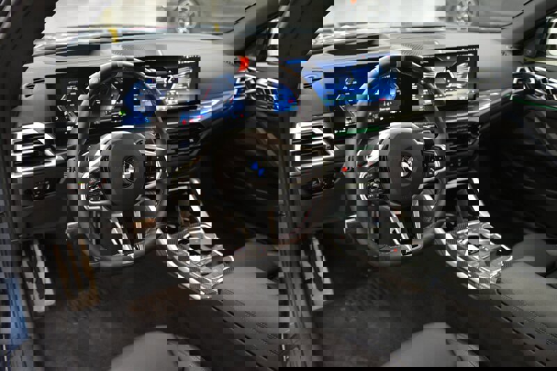 Used 2025 BMW M440i Convertible image 10