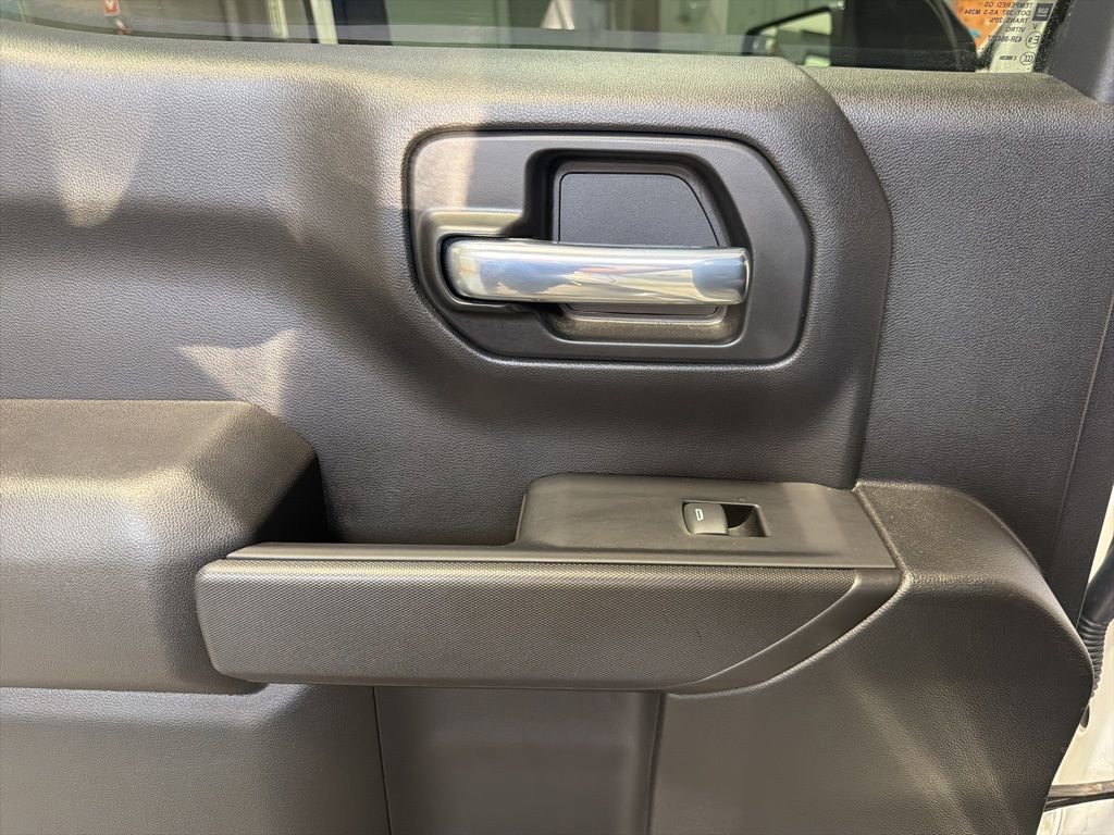 Used 2022 Chevrolet Silverado 1500 LT image 21