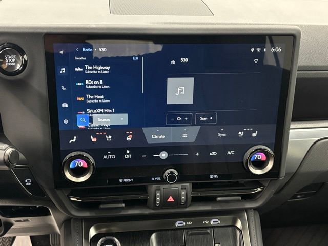 Used 2025 Lexus GX 550 AWD/4WD image 29