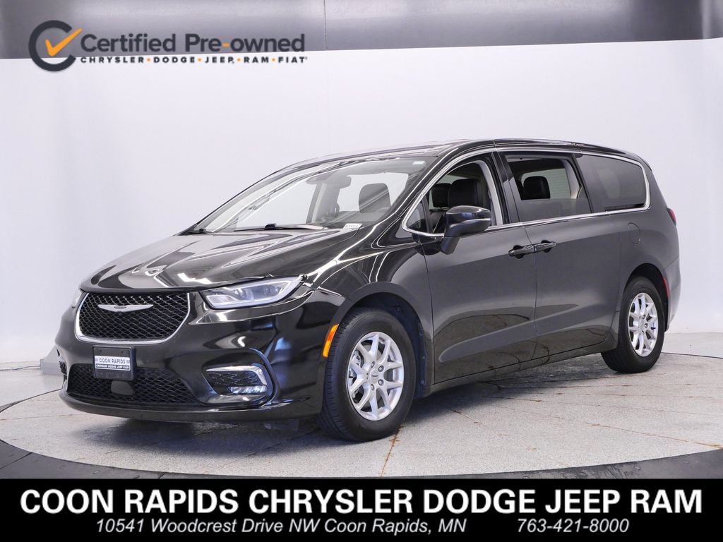 Certified 2023 Chrysler Pacifica Touring-L