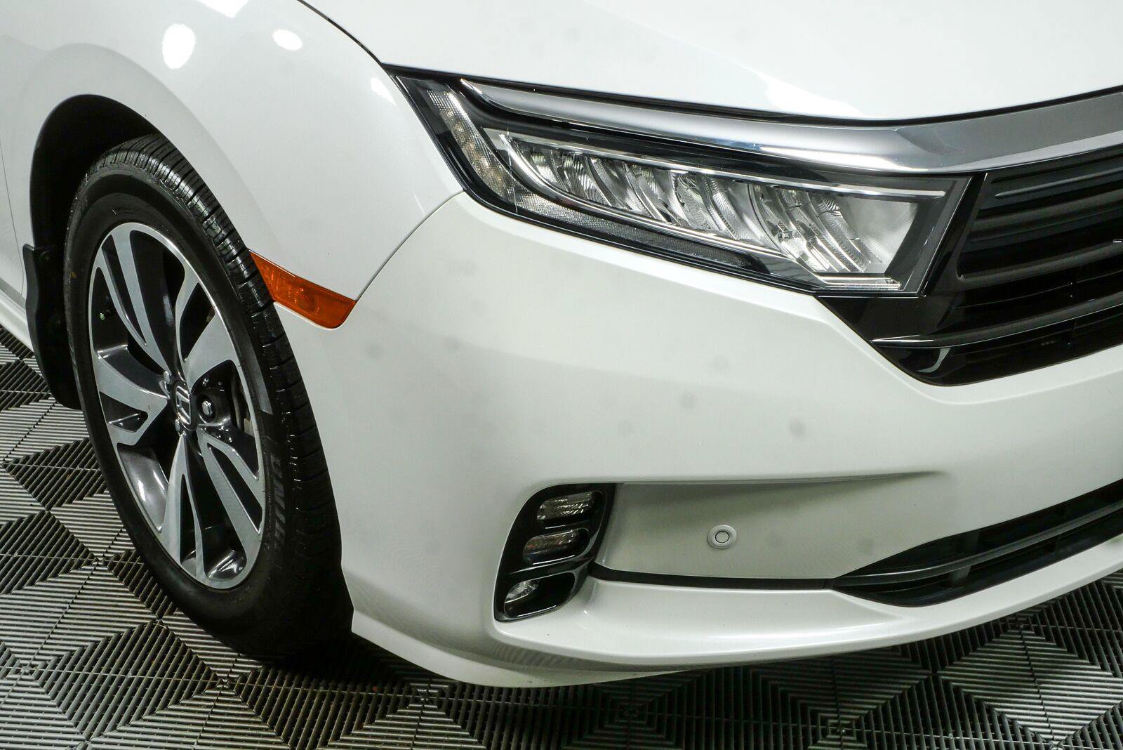 Used 2024 Honda Odyssey Touring image 39