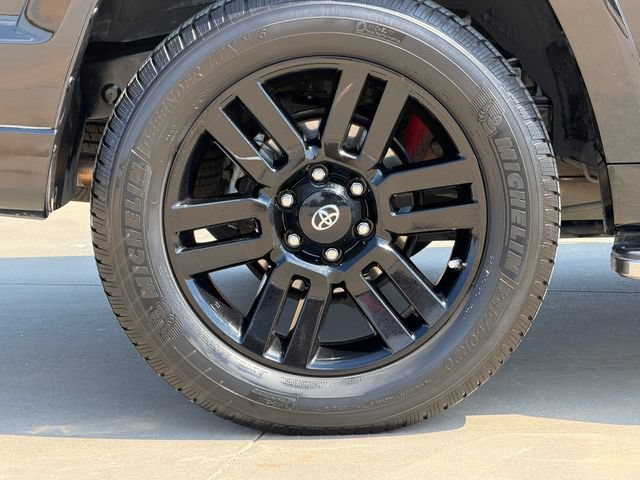 Used 2019 Toyota 4Runner Limited RWD image 9