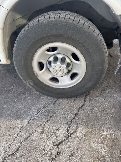 Used 2019 Chevrolet Express 2500 Work Van w/ Driver Convenience Package image 18