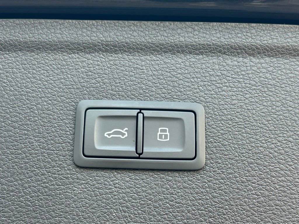 Used 2020 Audi Q5 2.0T Premium image 64