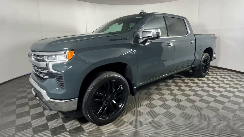 New 2026 Chevrolet Silverado 1500 LTZ w/ LTZ Convenience Package II AWD/4WD image 4
