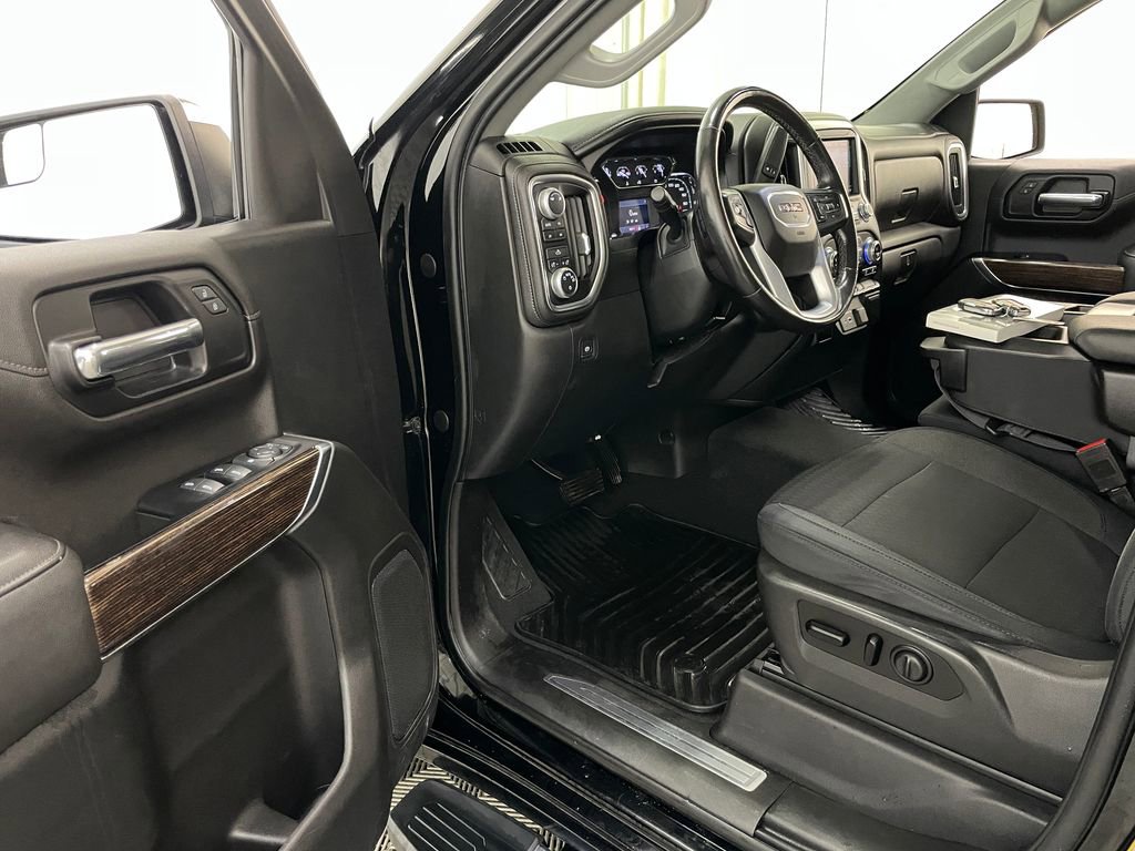 Used 2019 GMC Sierra 1500 SLE image 21
