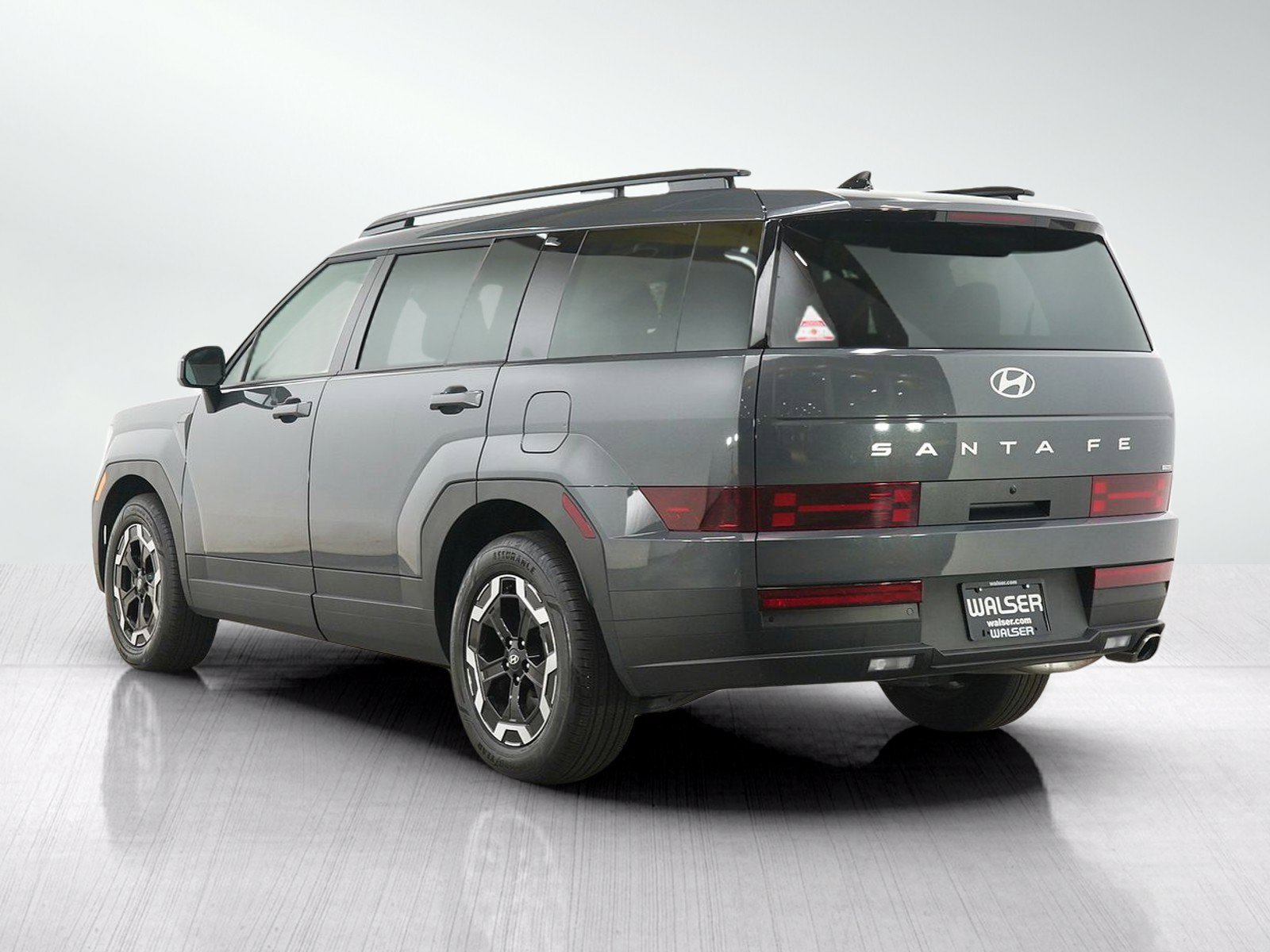 Used 2026 Hyundai Santa Fe SEL AWD/4WD image 3
