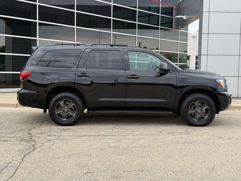 Used 2021 Toyota Sequoia SR5 w/ Premium Package AWD/4WD video 2