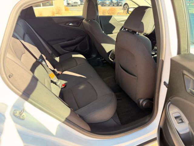 Used 2023 Chevrolet Malibu LT image 17