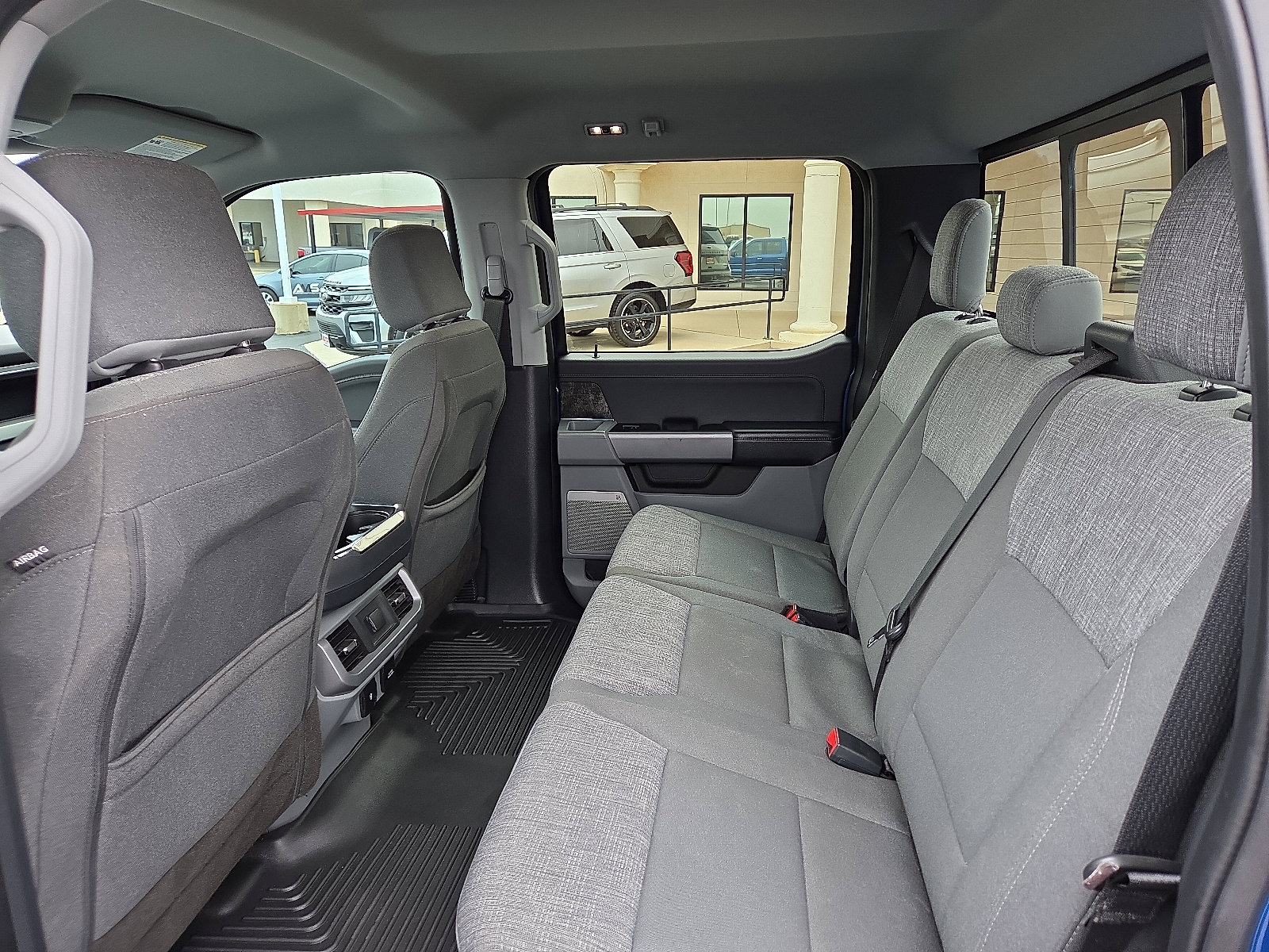 Used 2022 Ford F150 XLT w/ Equipment Group 302A High image 9