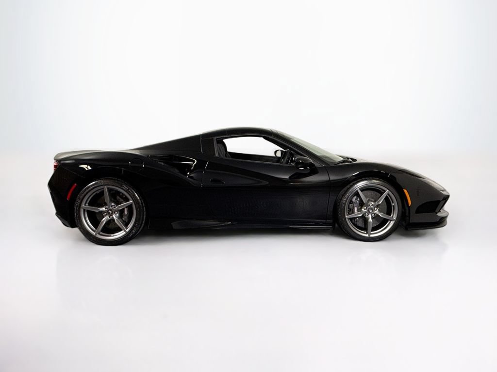 Certified 2023 Ferrari F8 Tributo RWD image 10