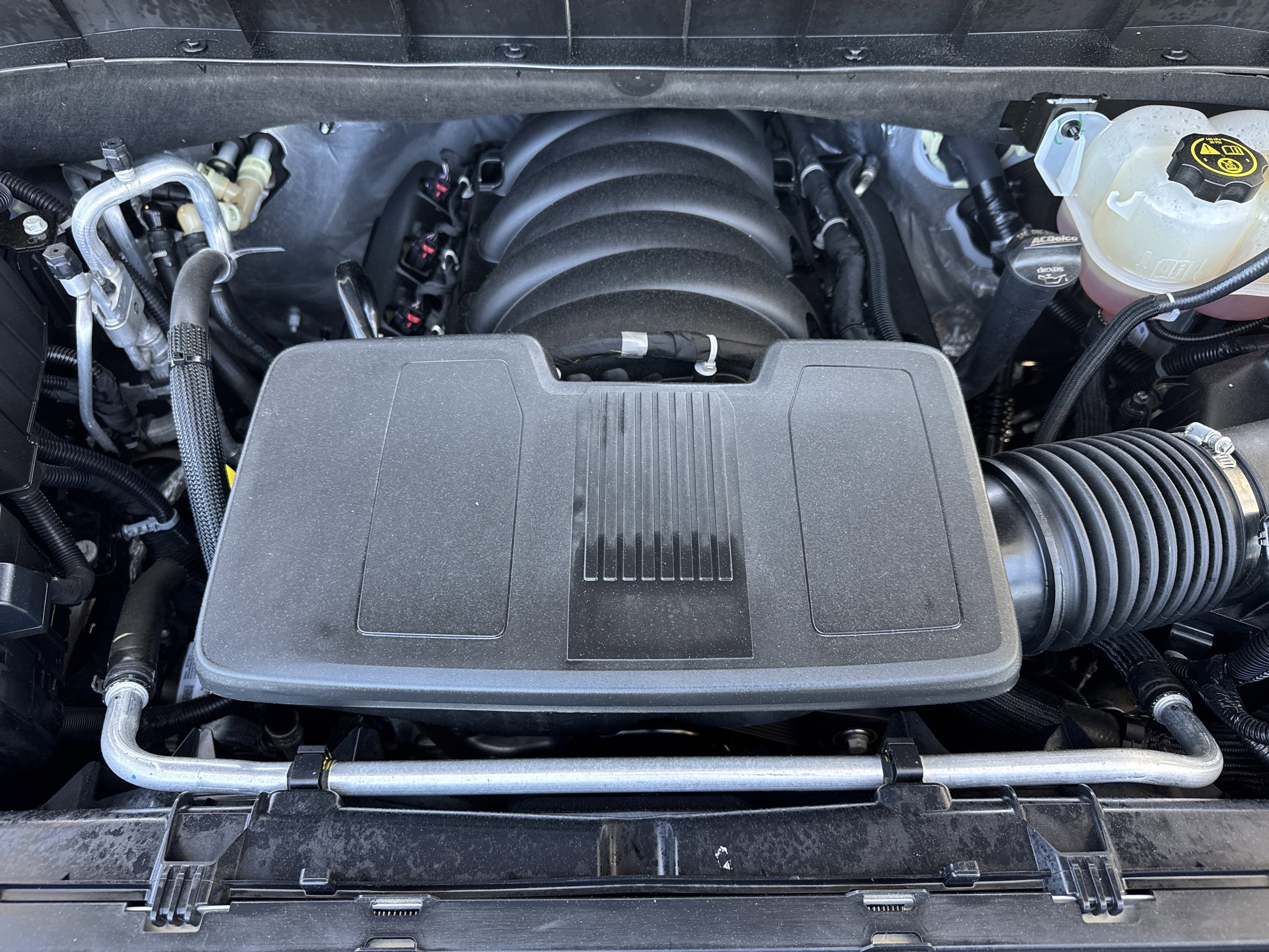 Used 2023 Chevrolet Tahoe LT w/ LT Signature Package image 34