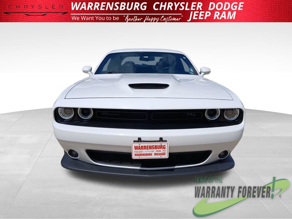 Used 2022 Dodge Challenger R/T w/ Blacktop Package RWD image 10