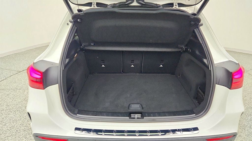 Used 2025 Mercedes-Benz GLA 250 4MATIC image 21