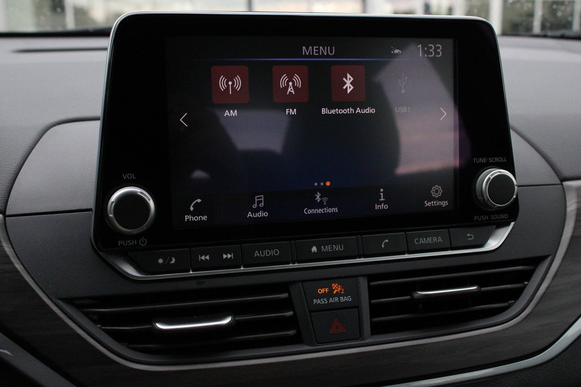 Used 2025 Nissan Altima 2.5 SV FWD image 35
