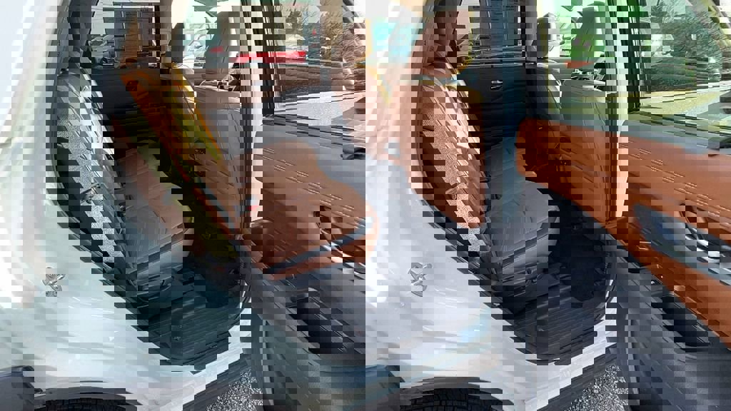 Used 2022 Nissan Pathfinder Platinum image 19