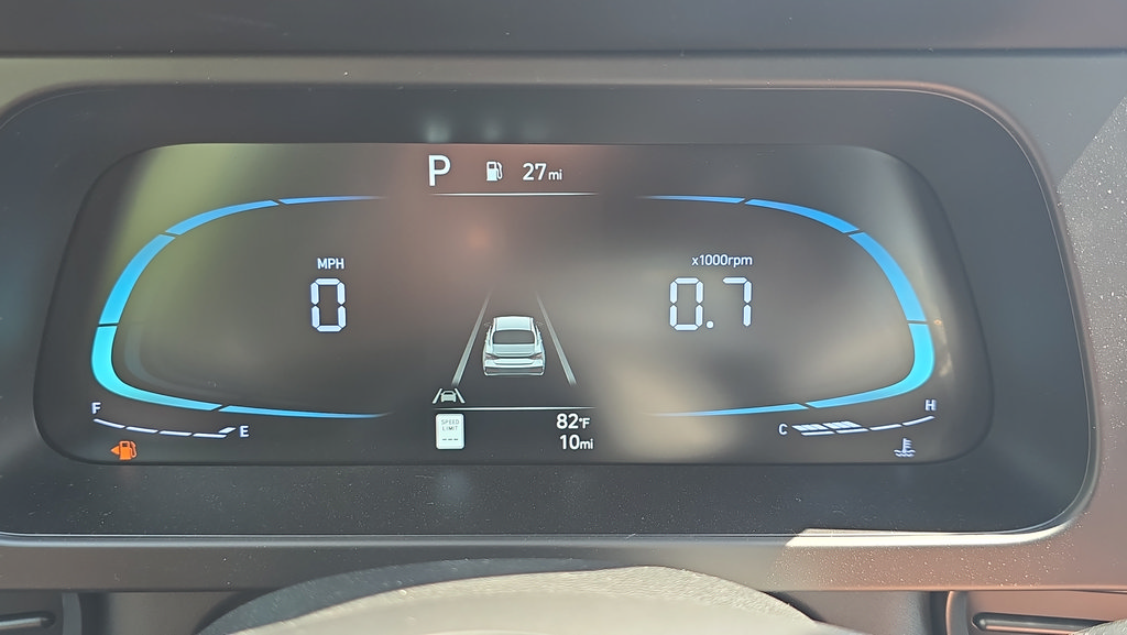 New 2026 Hyundai Elantra Sport FWD image 15