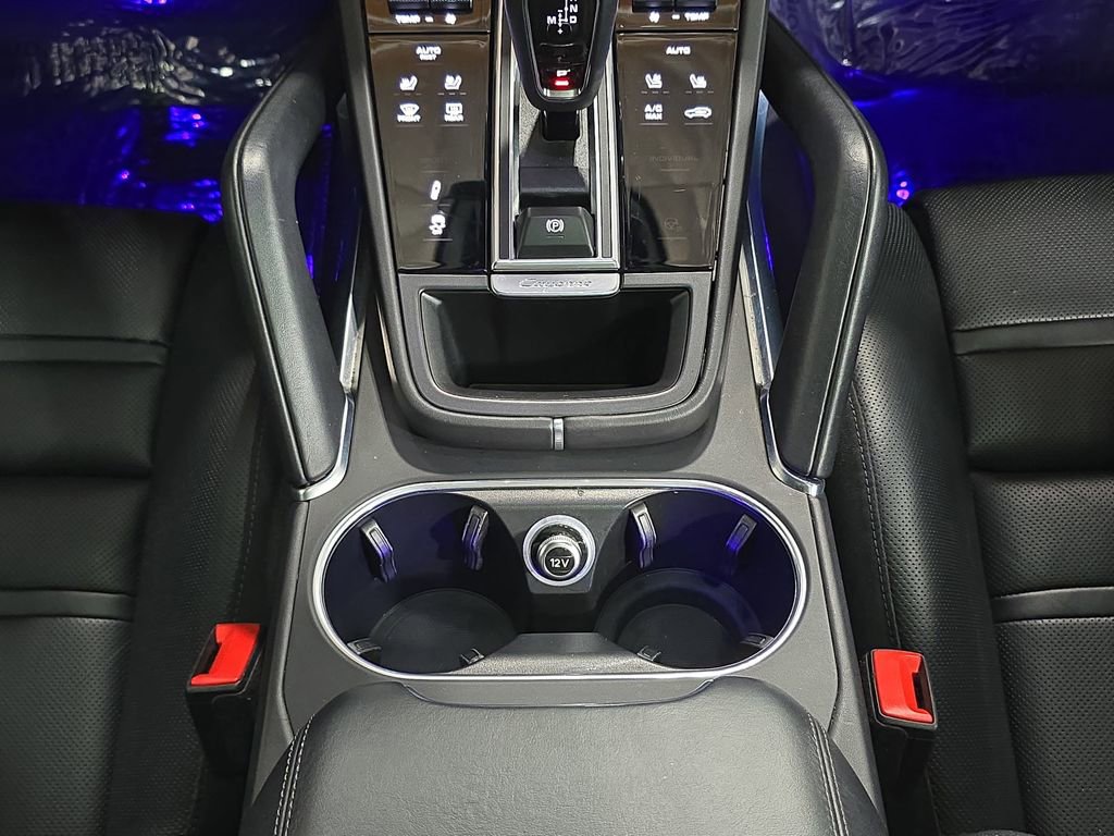 Certified 2023 Porsche Cayenne Turbo AWD/4WD image 20
