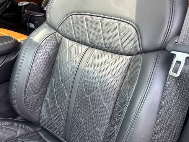 Used 2022 Jeep Grand Wagoneer Series III w/ Flexible Seating Group AWD/4WD image 12