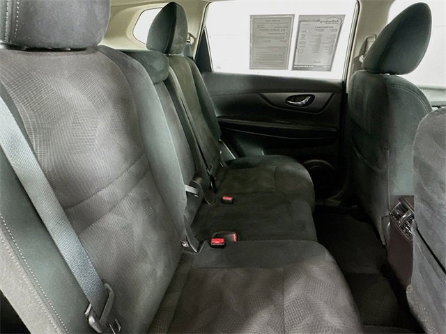 Used 2016 Nissan Rogue S image 24
