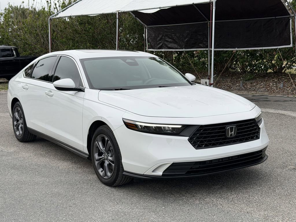 Used 2023 Honda Accord EX image 2