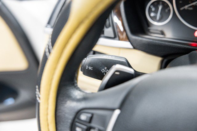 Used 2017 BMW 430i Convertible image 13