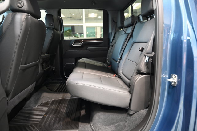 New 2026 Chevrolet Silverado 2500 LT w/ Trail Boss Package AWD/4WD image 14