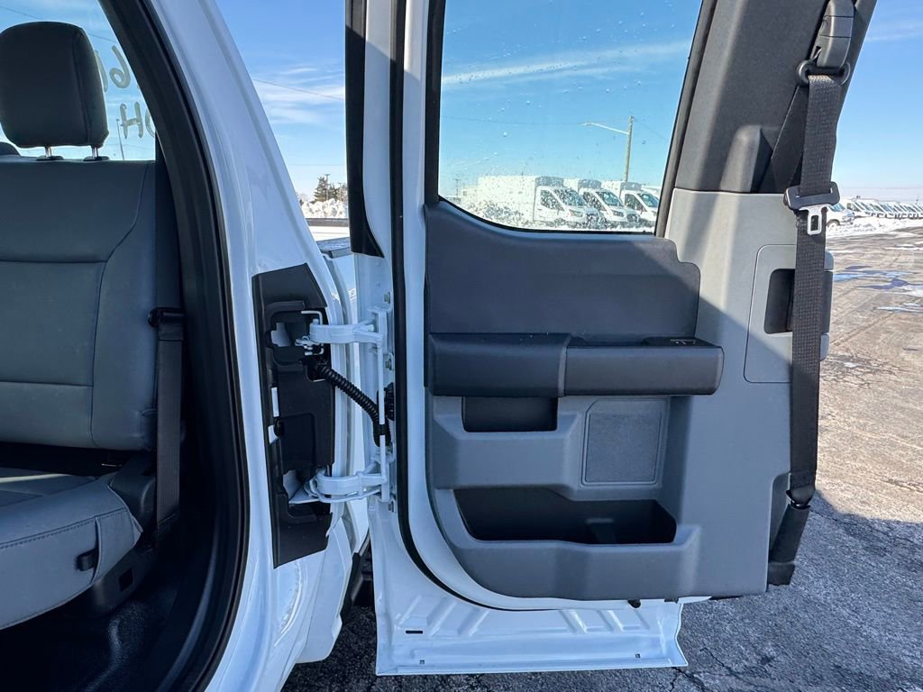 New 2026 Ford F250 XL w/ FX4 Off-Road Package image 12