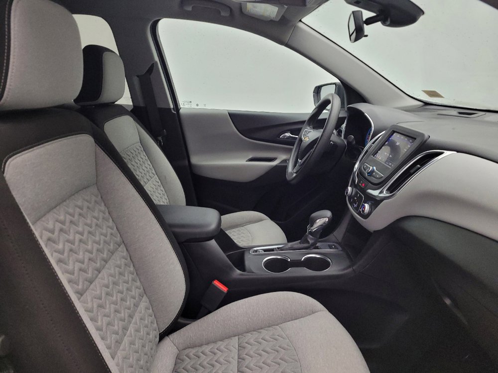 Used 2022 Chevrolet Equinox LS AWD/4WD image 21