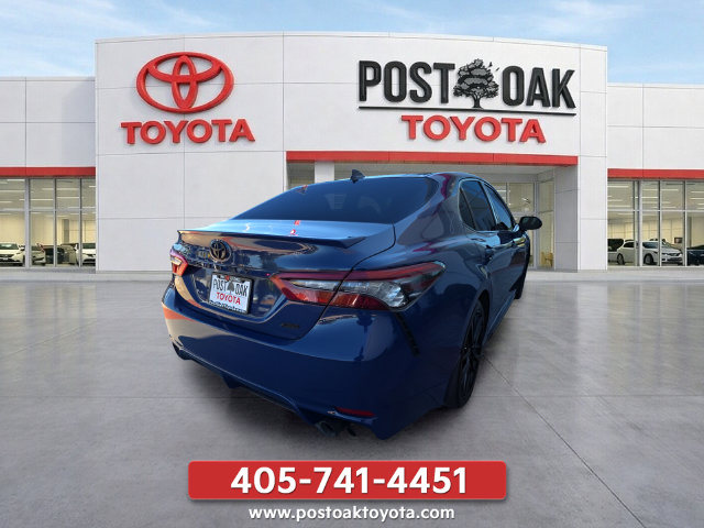 Used 2023 Toyota Camry XSE FWD image 7