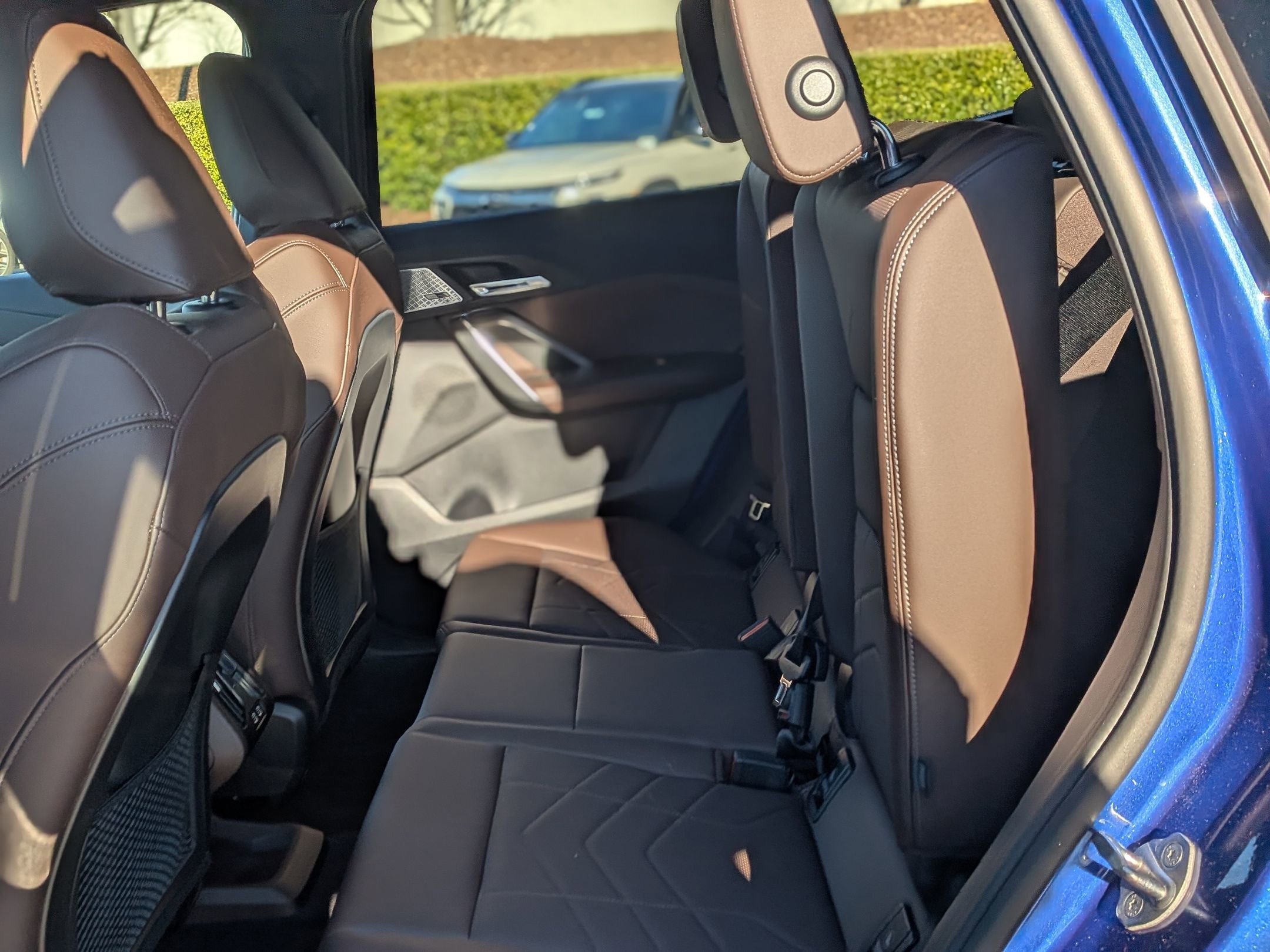 Used 2024 BMW X1 M35i w/ M Sport Professional Package image 33