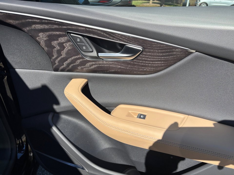 New 2026 Audi Q8 Premium Plus image 31