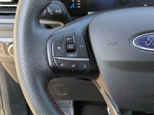 Used 2024 Ford Escape ST-Line w/ Cold Weather Package image 13