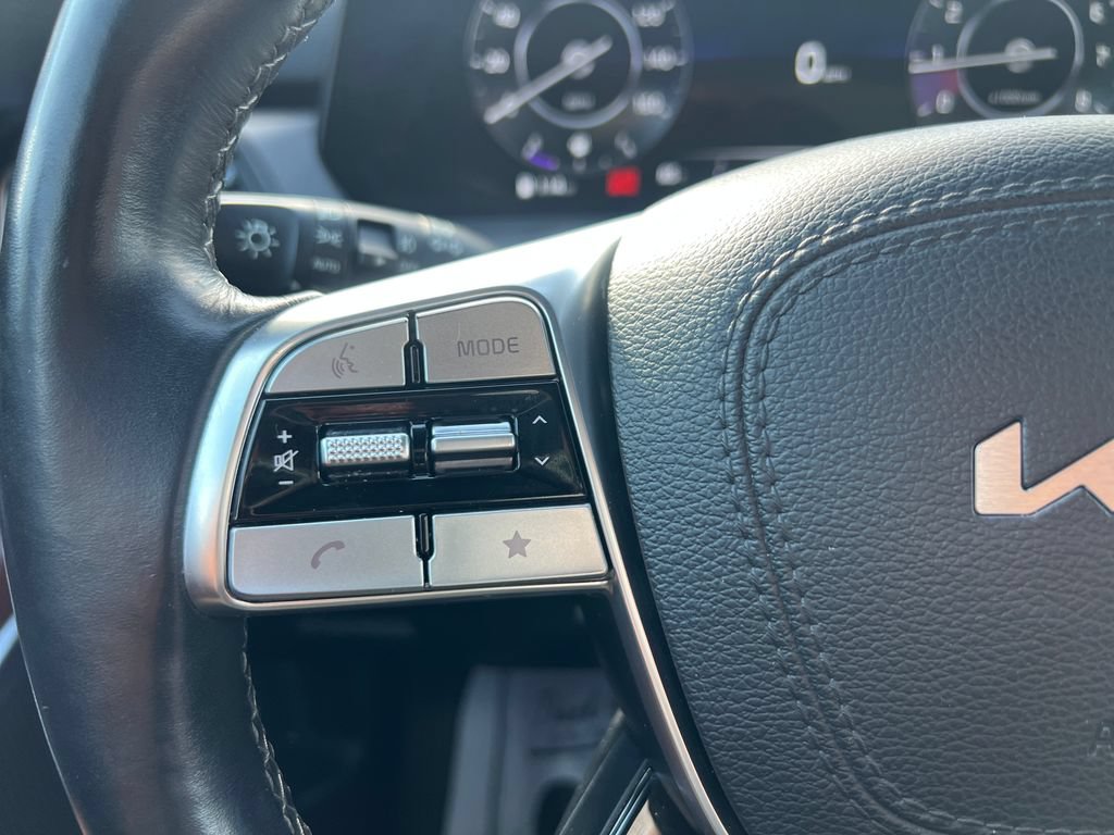 Certified 2024 Kia Telluride SX Prestige AWD/4WD image 19