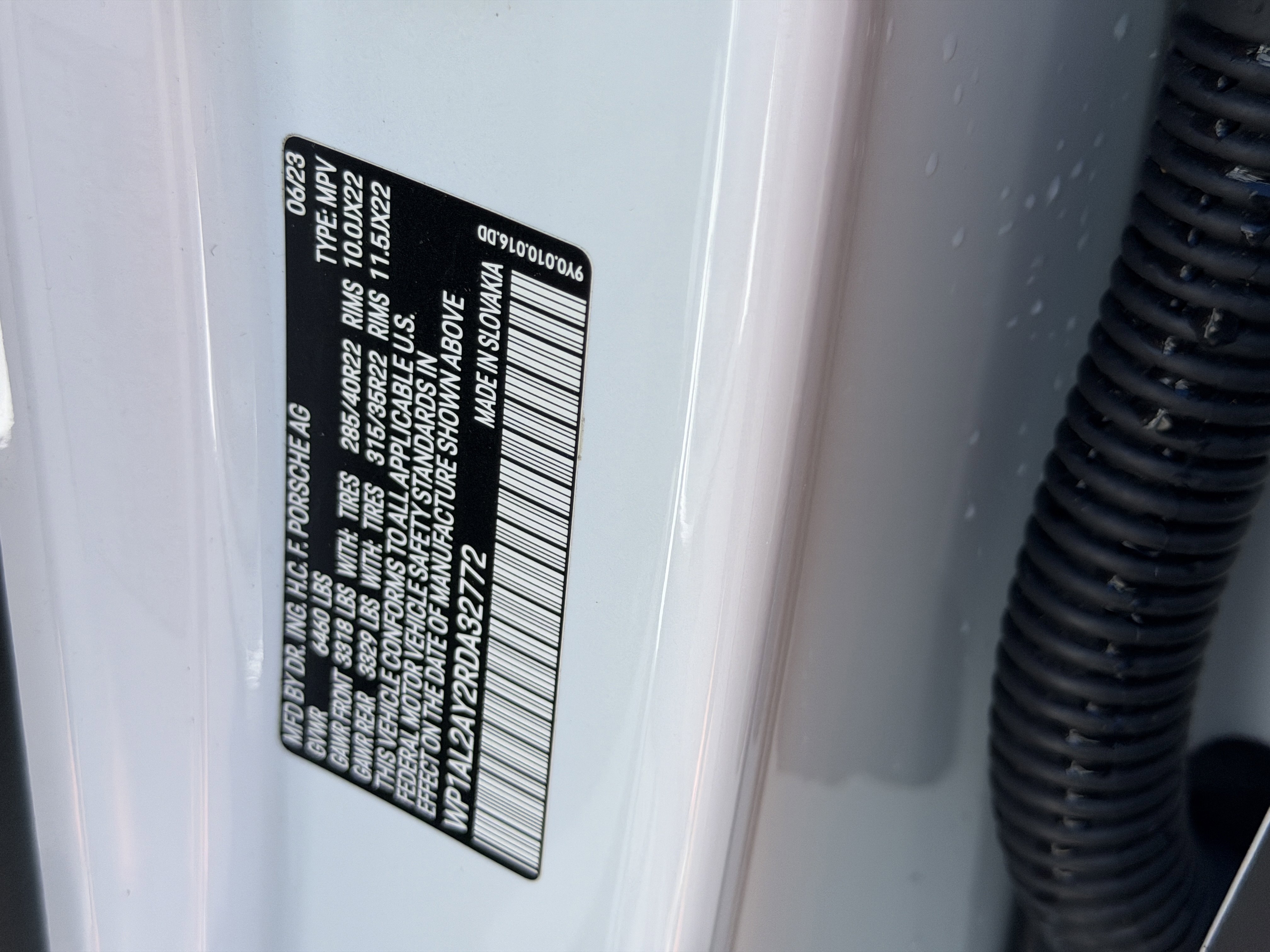 Certified 2024 Porsche Cayenne S image 40