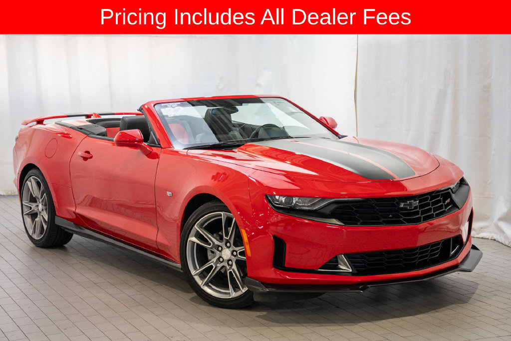 Used 2022 Chevrolet Camaro LT RWD image 1