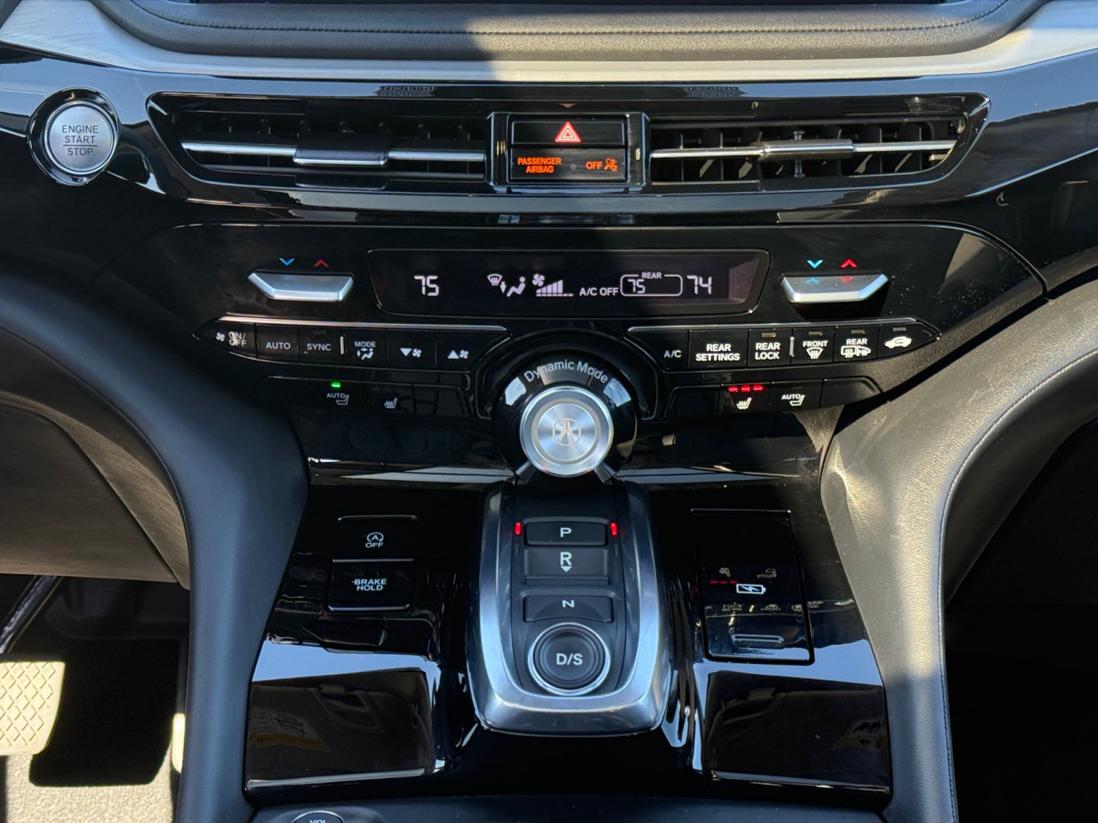 Used 2025 Acura MDX w/ Technology Package AWD/4WD image 12