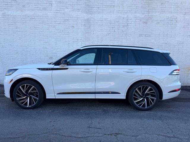 New 2027 Lincoln Aviator Black Label w/ Jet Appearance Package AWD/4WD image 6