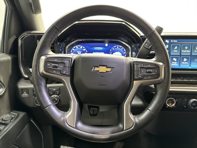 Used 2023 Chevrolet Silverado 1500 LT AWD/4WD image 19