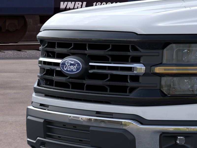 New 2026 Ford F150 XLT w/ XLT Chrome Appearance Package RWD image 17