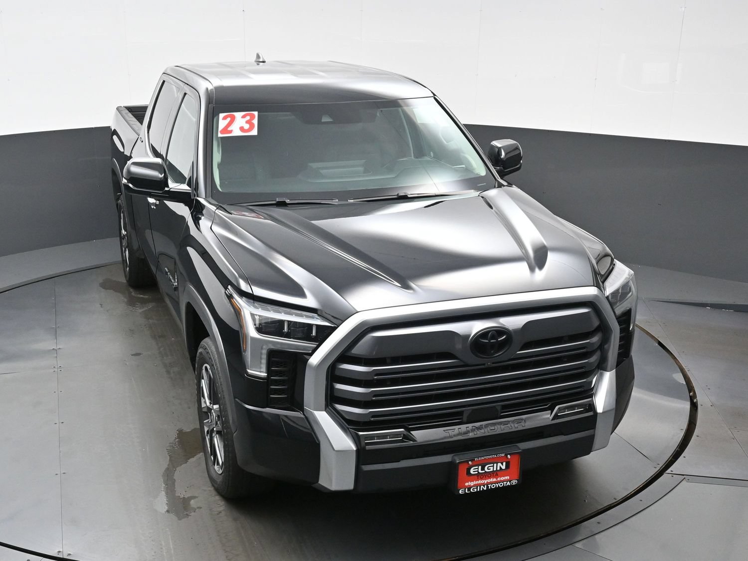 Used 2023 Toyota Tundra Limited AWD/4WD image 34