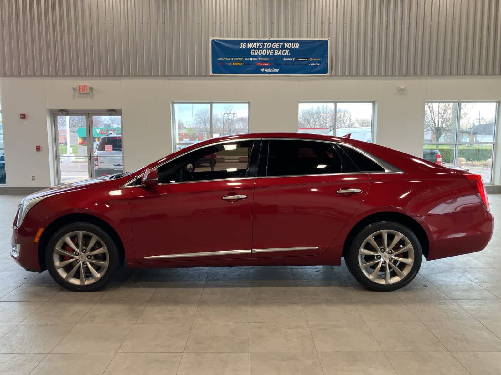 Used 2013 Cadillac XTS Luxury w/ Driver Awareness Package FWD image 8