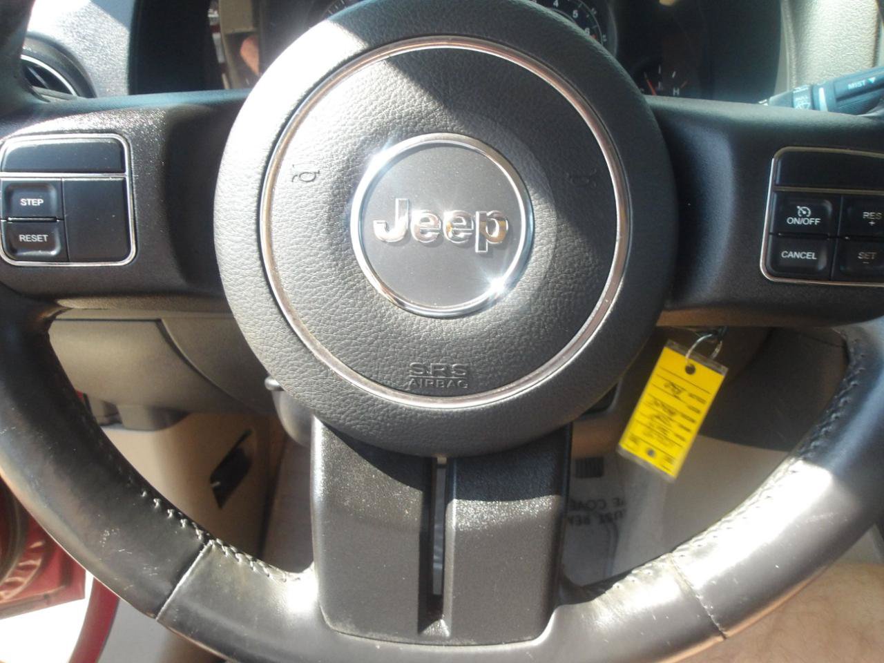 Used 2014 Jeep Patriot Latitude FWD image 20